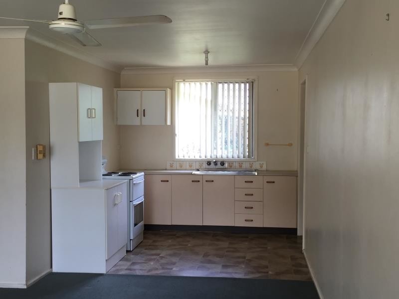 2/33 Twigg Street, Park Avenue QLD 4701
